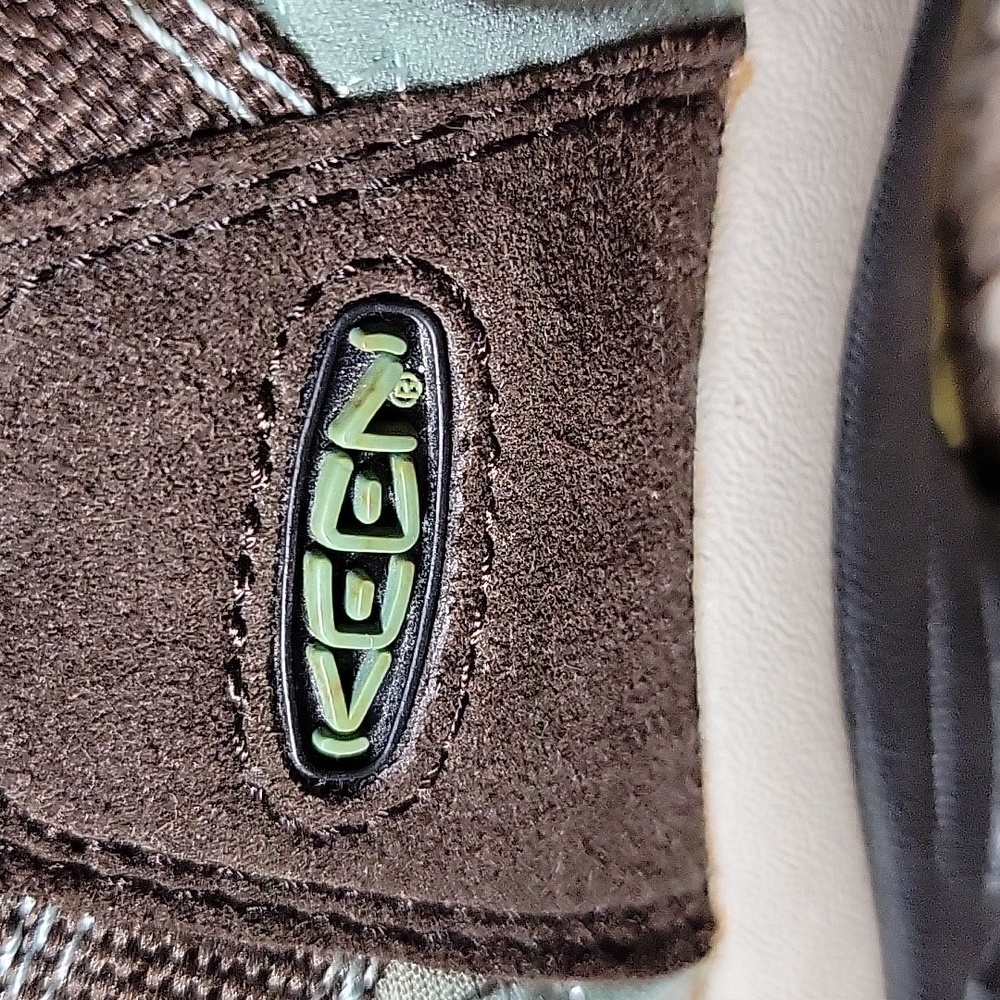 Women's Keen  Brown and Green Outdoor Sandals Size 8 - Picture 9 of 10